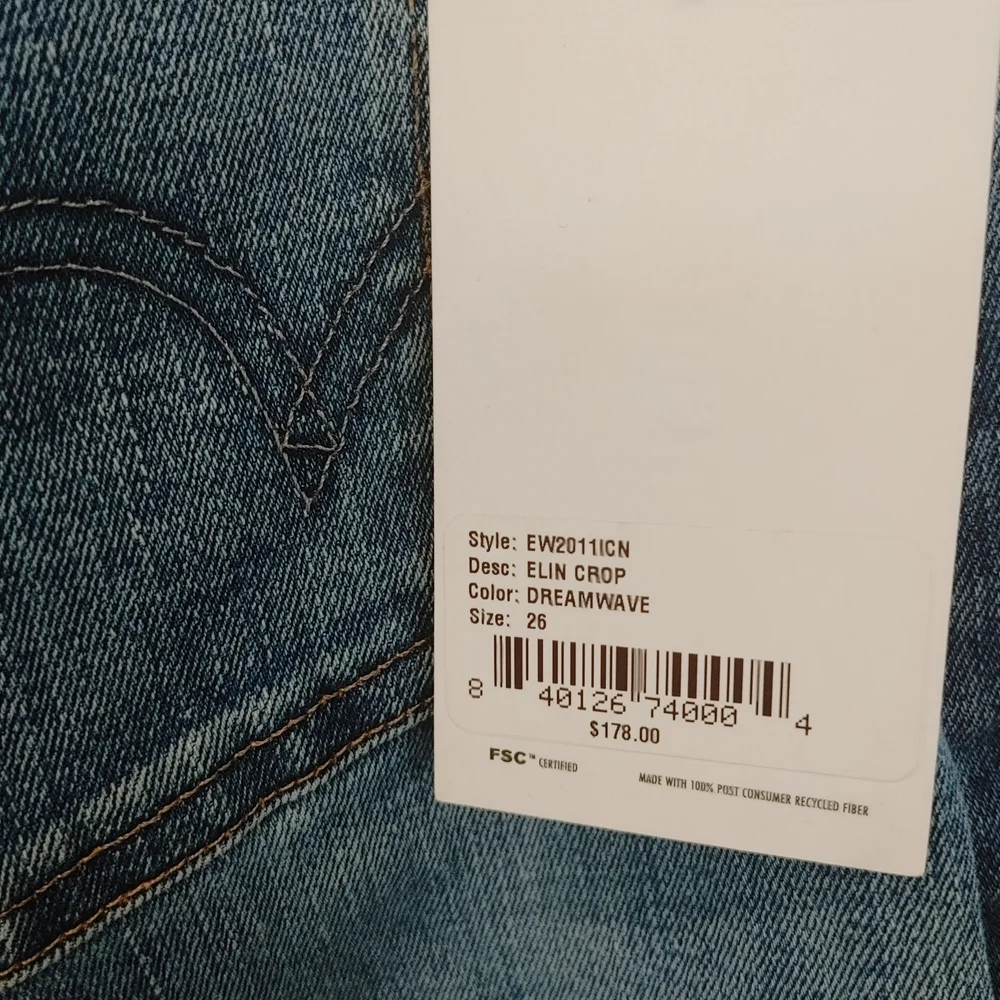 NWT Edwin Elin Crop High Waist Slim‎ Jeans Blue (Dreamwave) 26